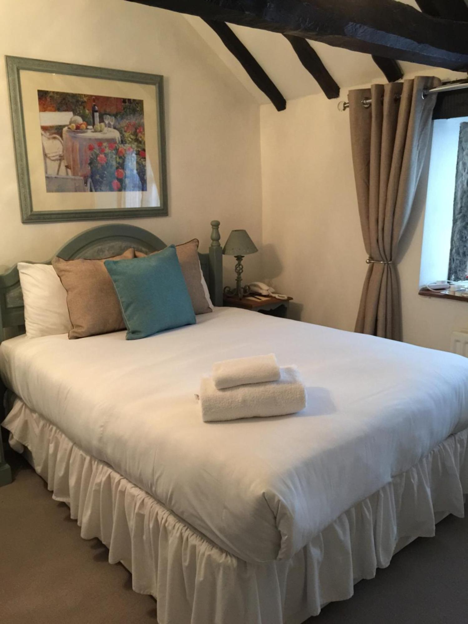 Bert'S Rooms At The Black Horse Inn Brighouse Kültér fotó